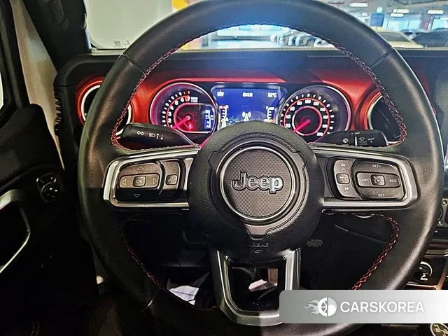 Jeep Gladiator (JT) 2022 Белый из Кореи, фото 2