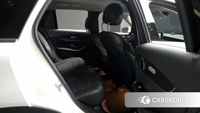 Mercedes-Benz GLC-Class X253 2019 Белый из Кореи, фото 2