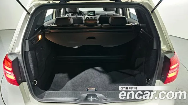 Mercedes-Benz B-Class W246 2018 Белый из Кореи, фото 2