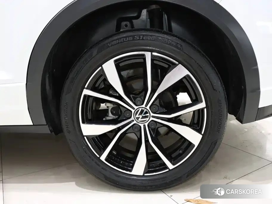 Volkswagen T-Roc 2024 Белый из Китая, фото 2