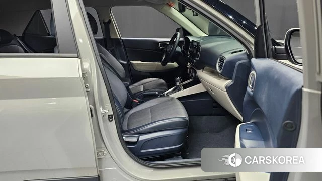 Hyundai Venue 2019 Серебристо-серый из Кореи, фото 2