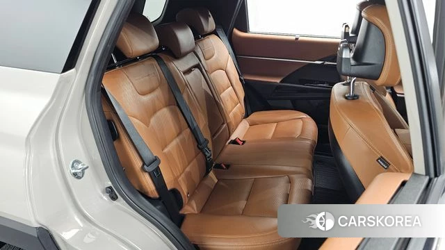 Ssangyong Torres EVX 2024 Жемчужный цвет из Кореи, фото 2