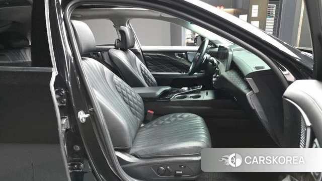 Kia K8 2023 Черный из Кореи, фото 2