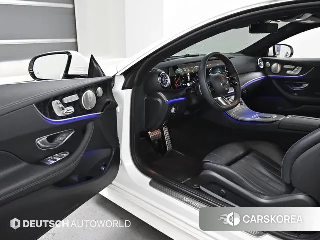 Mercedes-Benz E-Class W213 2022 Белый из Кореи, фото 2