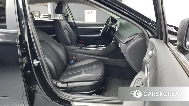 Hyundai Sonata (DN8) 2020 Черный из Кореи, фото 2