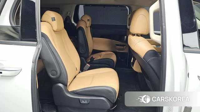 Kia Carnival 4th generation 2023 Белый из Кореи, фото 2