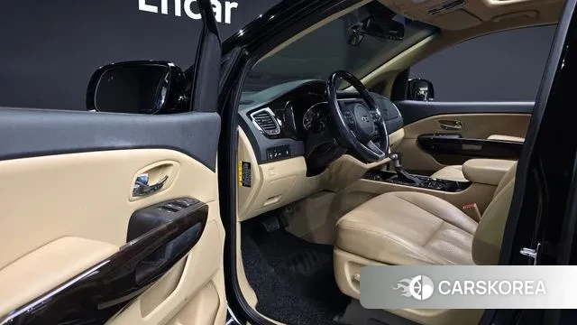 Kia The New Carnival 2020 Черный из Кореи, фото 2