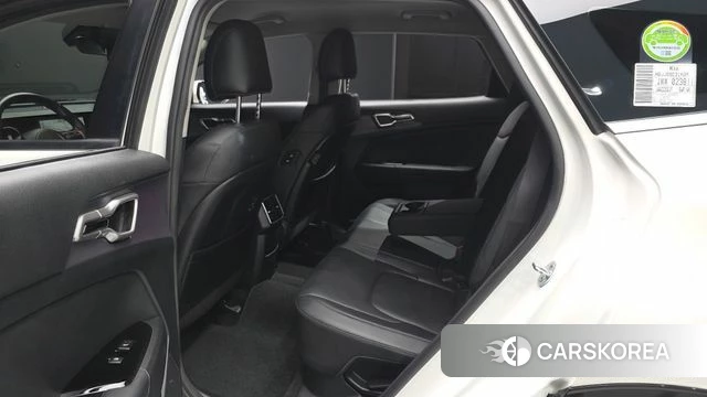 Kia Sportage 5th Generation Hybrid 2022 Белый из Кореи, фото 2
