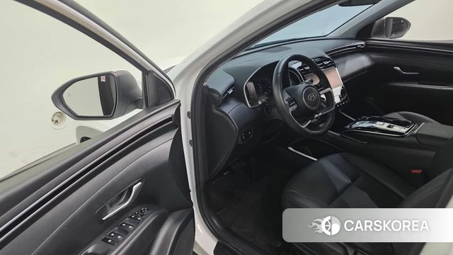 Hyundai Tucson (NX4) 2022 Белый из Кореи, фото 2