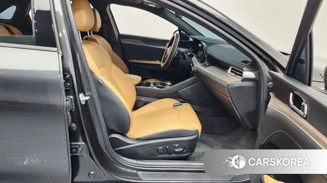 Kia K5 3rd generation 2020 Серый из Кореи, фото 2