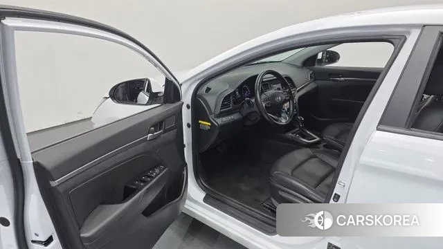 Hyundai The New Avante AD 2019 Белый из Кореи, фото 2