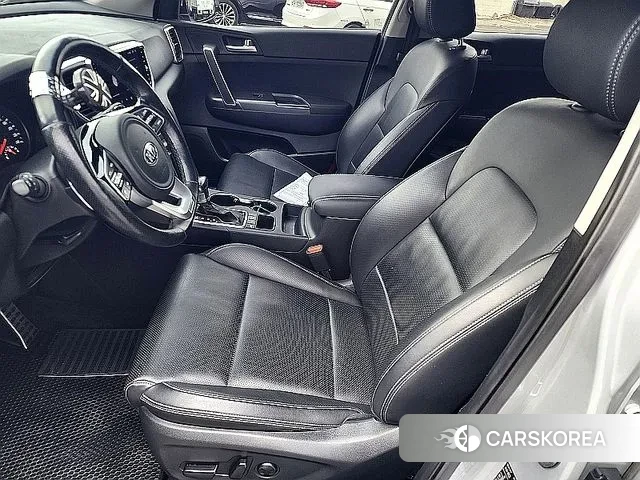 Kia Sportage The Bold 2019 Серебряный из Кореи, фото 2