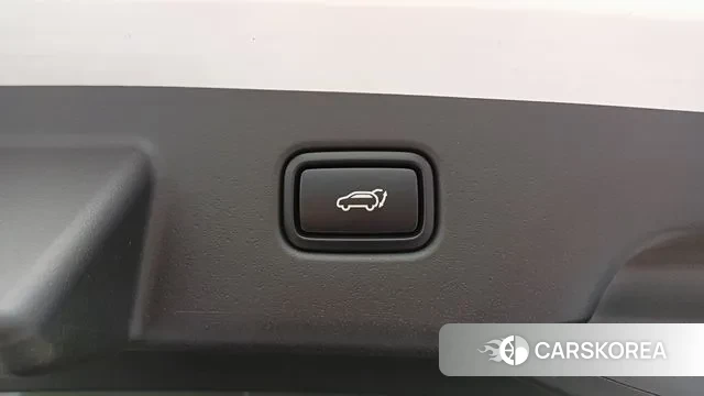 Kia Di Ol Nu Niro 2022 Белый из Кореи, фото 2