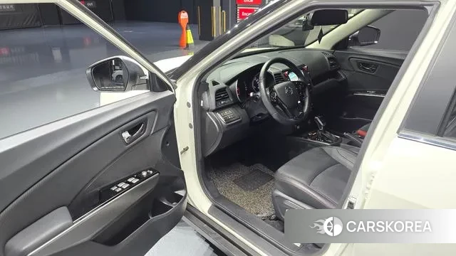 Ssangyong Tivoli Air 2019 Белый из Кореи, фото 2