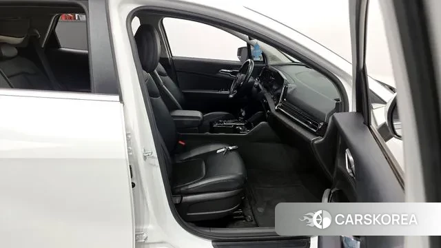 Kia Sportage 5th Generation 2022 Белый из Кореи, фото 2