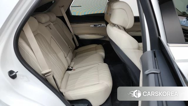 Genesis GV70 2025 Белый из Кореи, фото 2