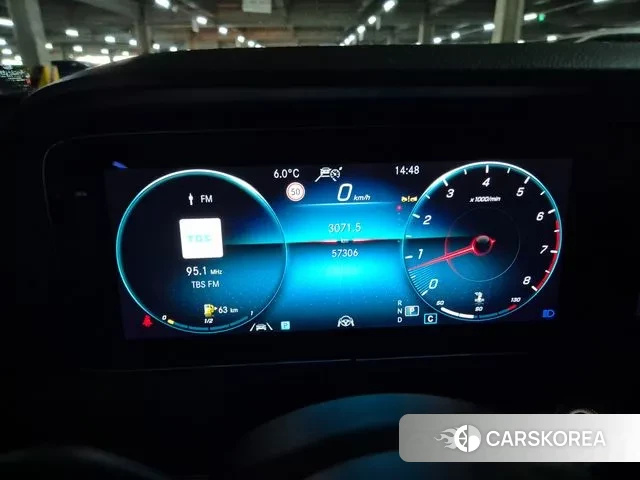 Mercedes-Benz E-Class W213 2022 Белый из Кореи, фото 2