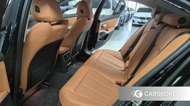 BMW 3 Series (G20) id 3934682 из Кореи 2