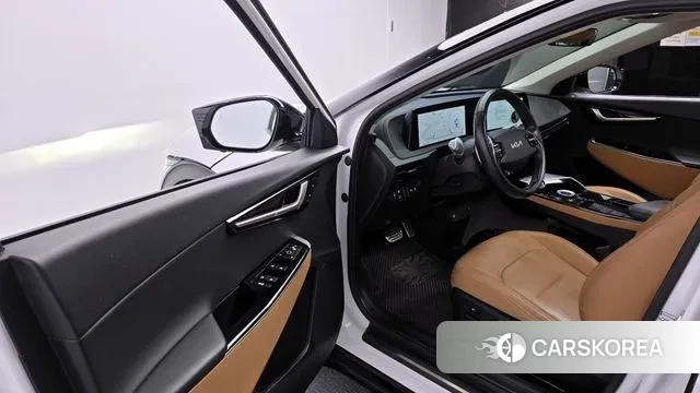 Kia EV6 2021 Белый из Кореи, фото 2