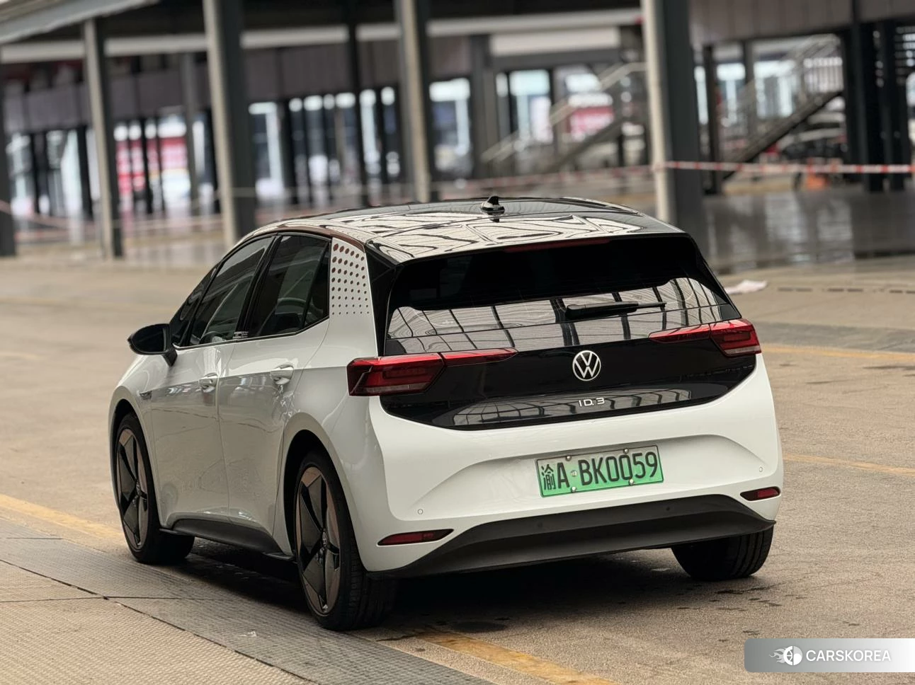 Volkswagen ID.3 2021 Белый из Китая, фото 2