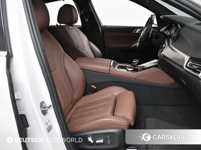 BMW X6 (G06) 2022 Белый из Кореи, фото 2