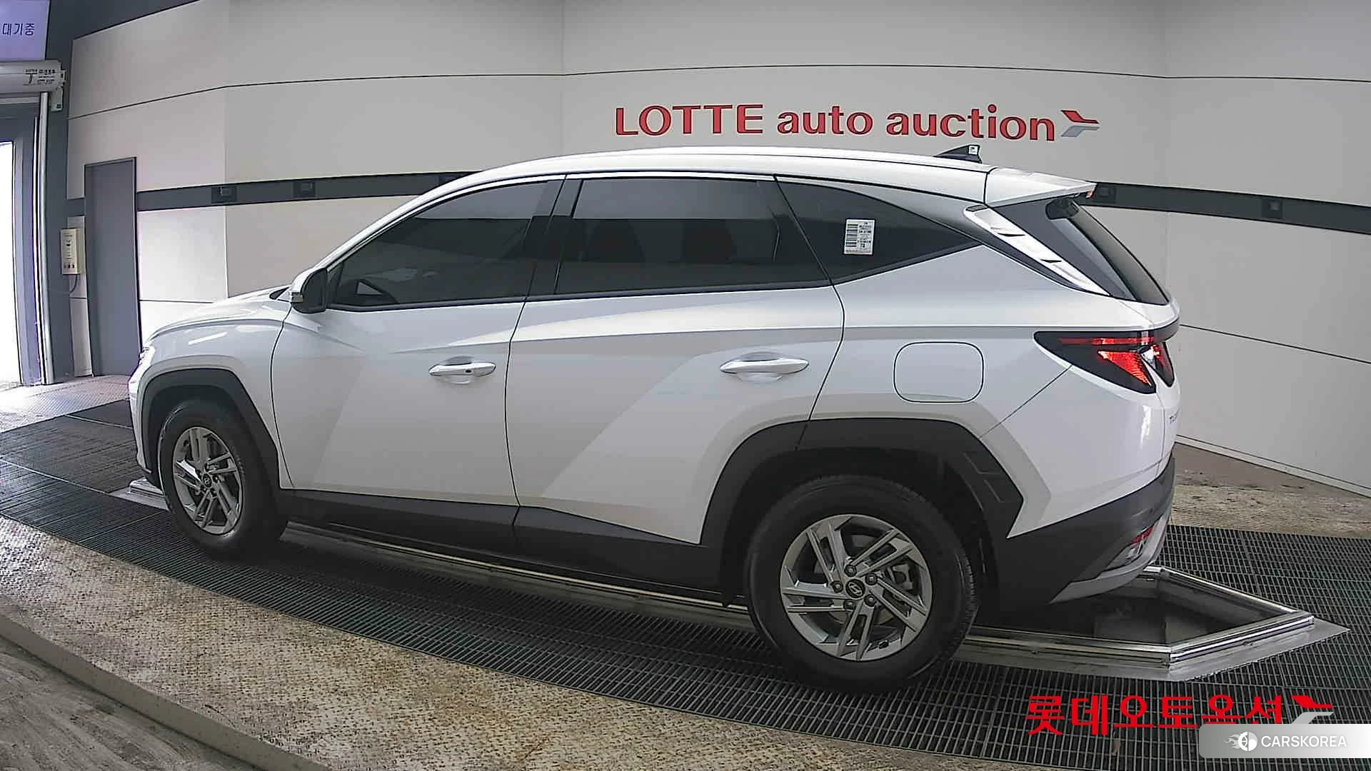 Hyundai Tucson 2024 Белый из Кореи, фото 2