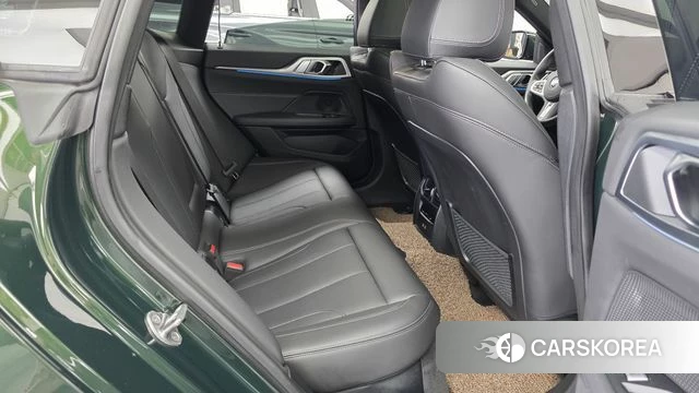 BMW i4 2022 Зеленый из Кореи, фото 2