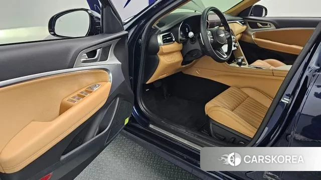 Genesis The New G70 2024 Синий из Кореи, фото 2