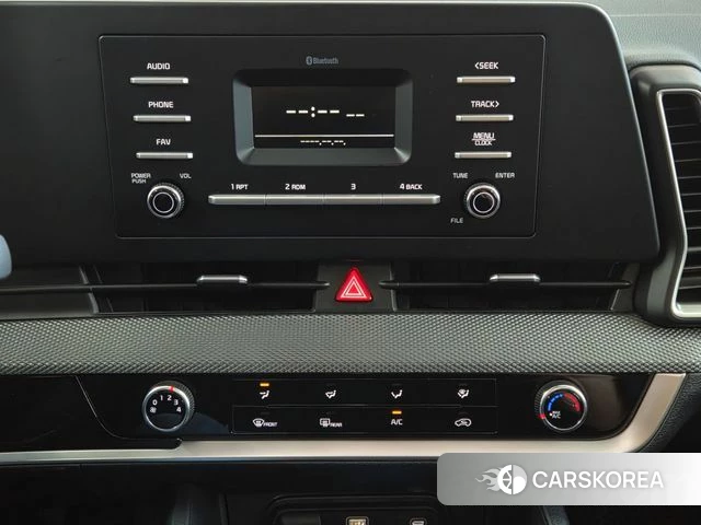 Kia Sportage 5th Generation 2024 Белый из Кореи, фото 2