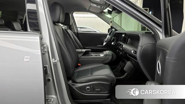 Hyundai Palisade (LX3) 2025 Серебряный из Кореи, фото 2