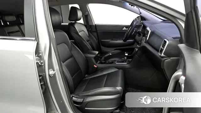 Kia Sportage The Bold 2019 Серебряный из Кореи, фото 2