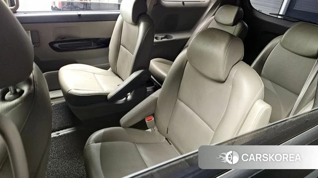 Kia The New Carnival 2018 Черный из Кореи, фото 2
