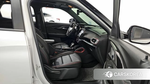 Chevrolet (GM Daewoo) Trailblazer 2022 Белый из Кореи, фото 2