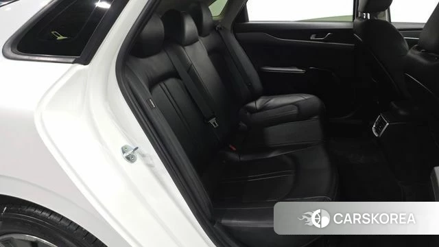 Kia K5 Hybrid 3rd Generation 2022 Белый из Кореи, фото 2