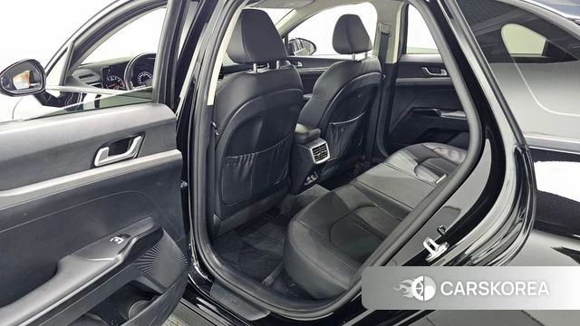 Kia K5 3rd generation 2023 Черный из Кореи, фото 2