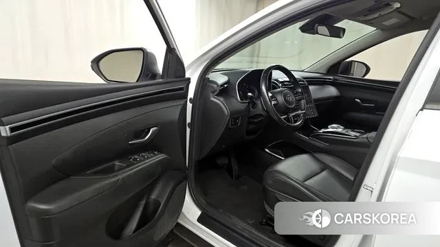 Hyundai Tucson (NX4) 2021 Белый из Кореи, фото 2