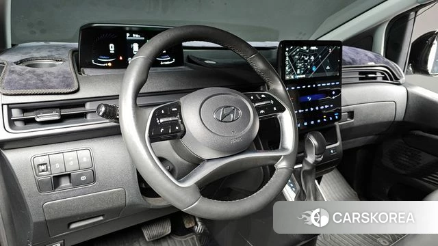 Hyundai Staria 2024 Черный из Кореи, фото 2