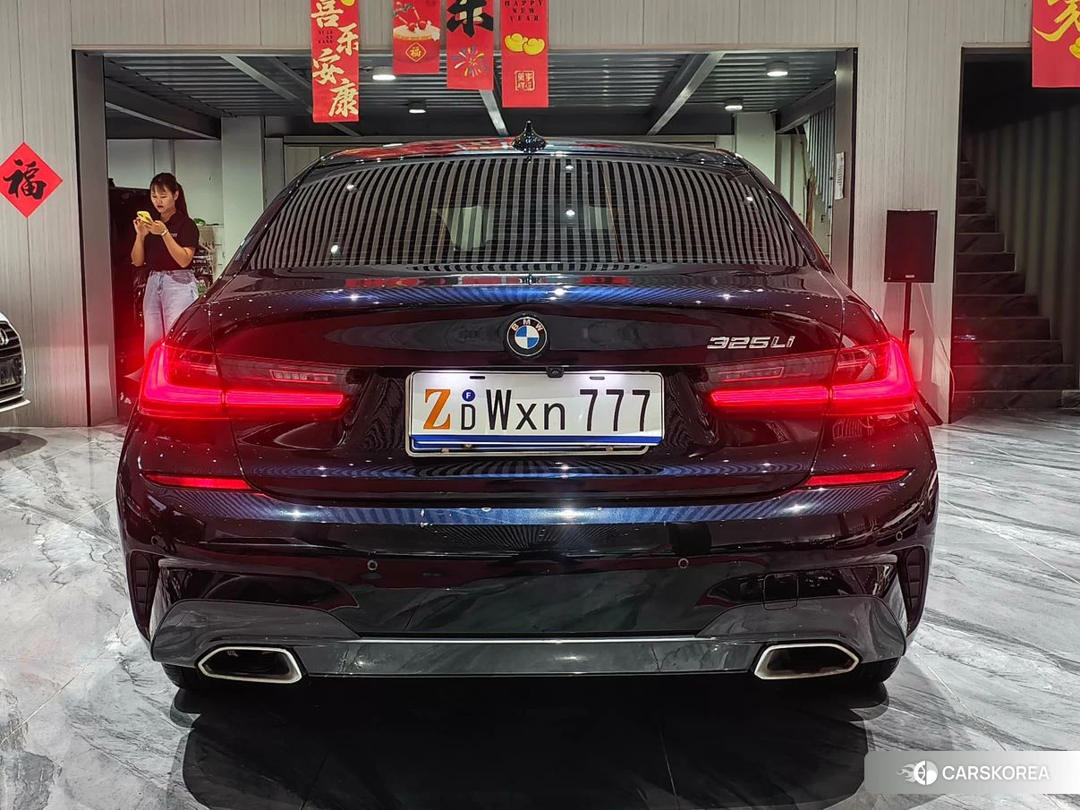 BMW 3 series 2021 Синий из Китая, фото 2