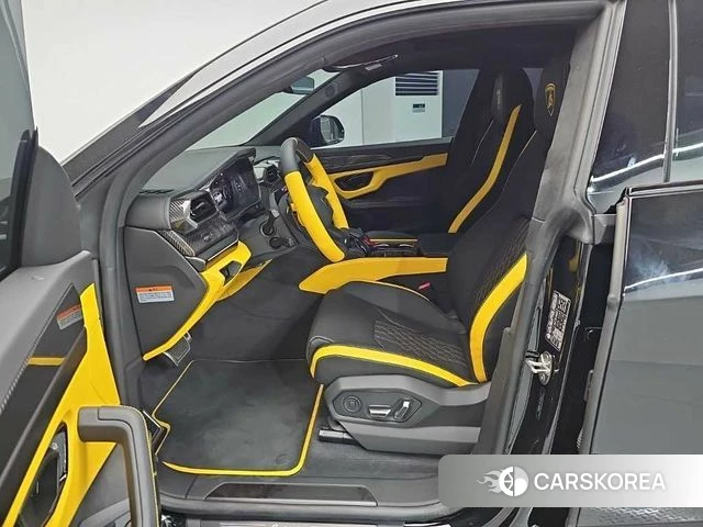 Lamborghini Urus 2026 Черный из Кореи