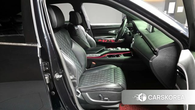 Genesis GV70 2022 Черный из Кореи, фото 2