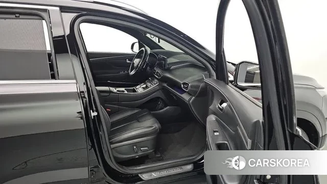 Hyundai The New Santa Fe 2023 Черный из Кореи, фото 2