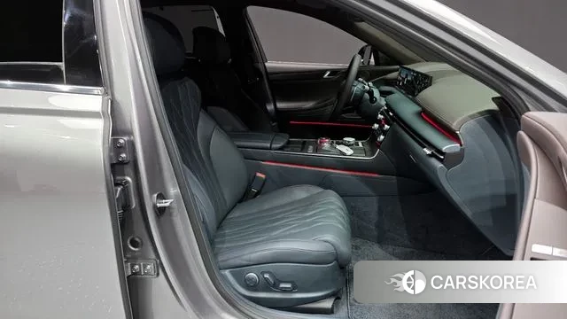 Genesis G80 (RG3) 2024 Серебристо-серый из Кореи, фото 2