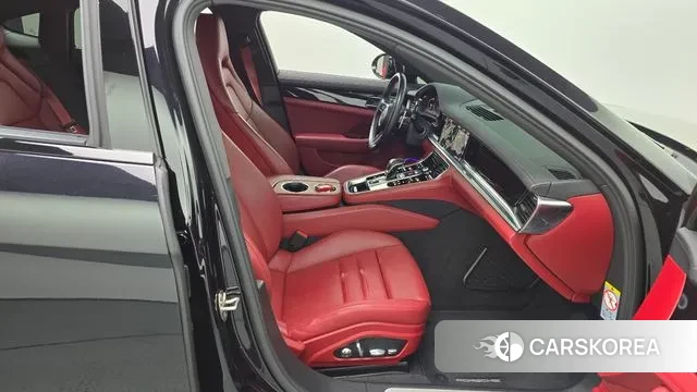 Porsche Panamera (971) 2021 Черный из Кореи, фото 2