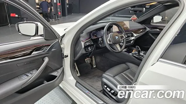 BMW 5 Series (G30) id 2718001 из Кореи 2