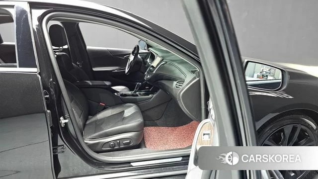 Chevrolet (GM Daewoo) All New Malibu 2018 Черный из Кореи, фото 2