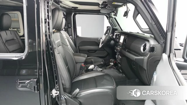 Jeep Wrangler (JL) 2022 Черный из Кореи, фото 2