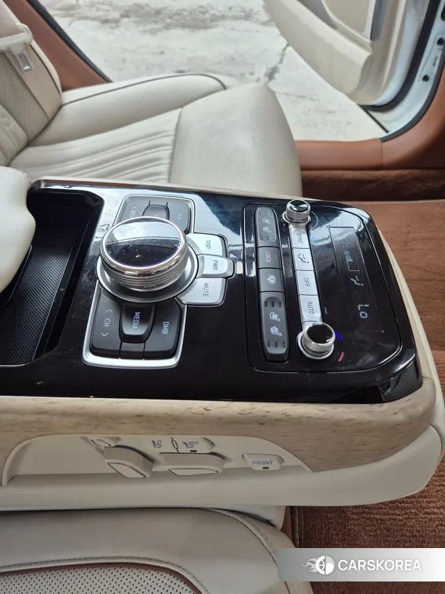 Genesis G90 2021 Белый из Кореи, фото 2