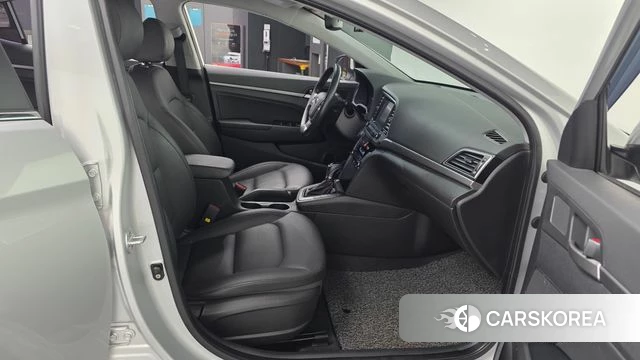 Hyundai Avante AD 2018 Серебряный из Кореи, фото 2