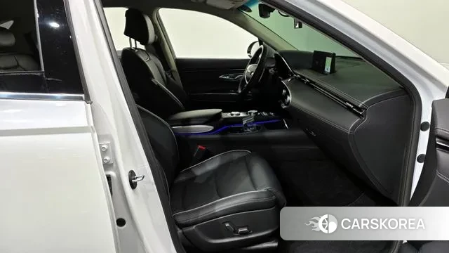 Genesis GV70 2021 Белый из Кореи, фото 2