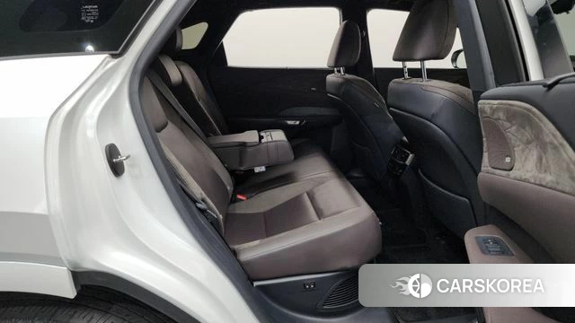 Lexus RX350h 5th generation 2023 Белый из Кореи, фото 2